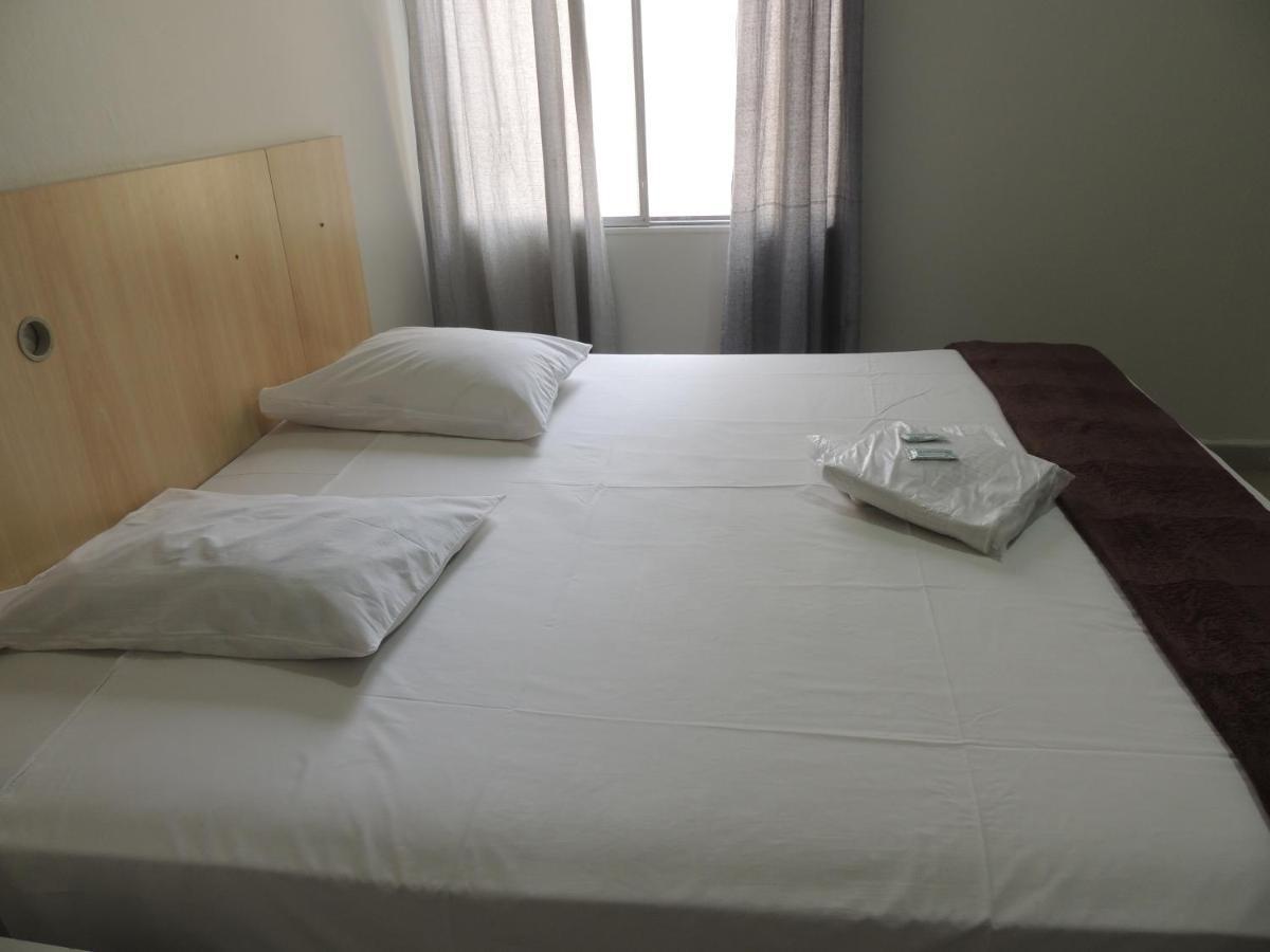Hotel Ourinhos - Centro De Sao Paulo - Proximo 25 De Marco E Bras Екстериор снимка