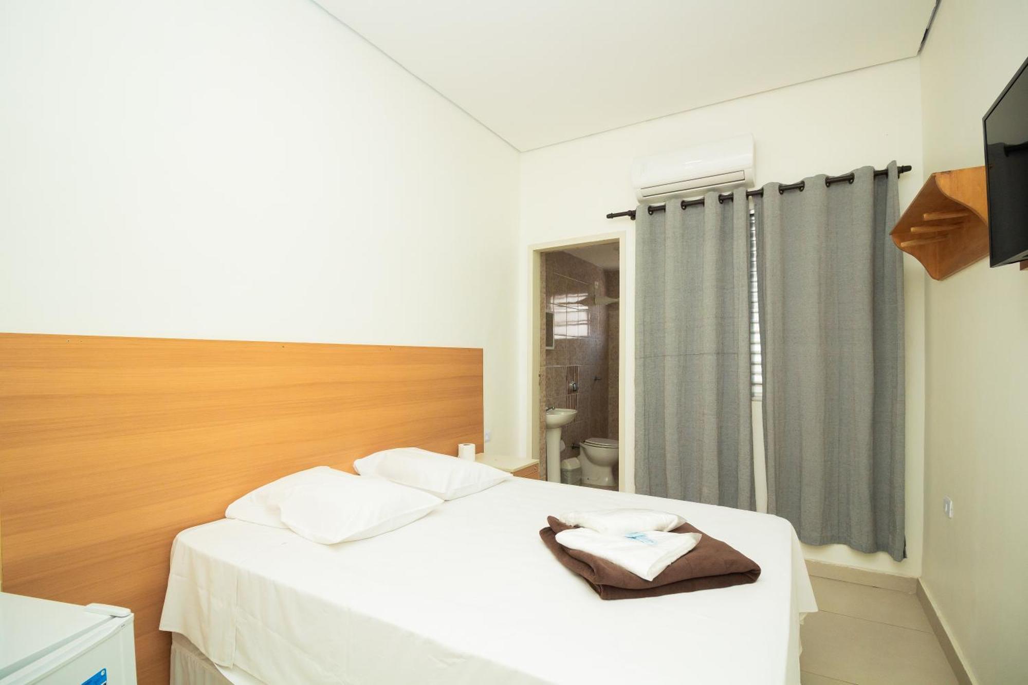 Hotel Ourinhos - Centro De Sao Paulo - Proximo 25 De Marco E Bras Екстериор снимка